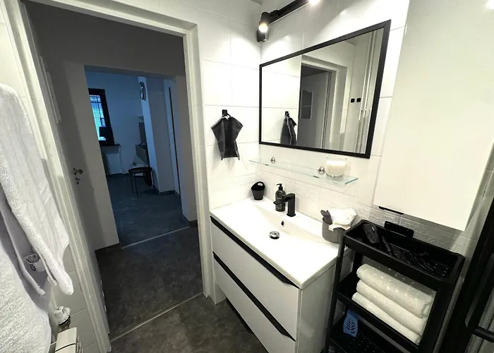 Apartment Na 102 - Z Widokiem Na Skocznie Narciarska, Serwis I Wypozyczalnia Nart Na Miejscu -20procent Dla Gosci Szczyrk