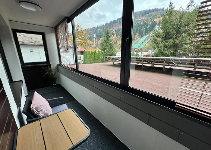 Na 102 - Z Widokiem Na Skocznie Narciarska, Serwis I Wypozyczalnia Nart Na Miejscu -20procent Dla Gosci Szczyrk